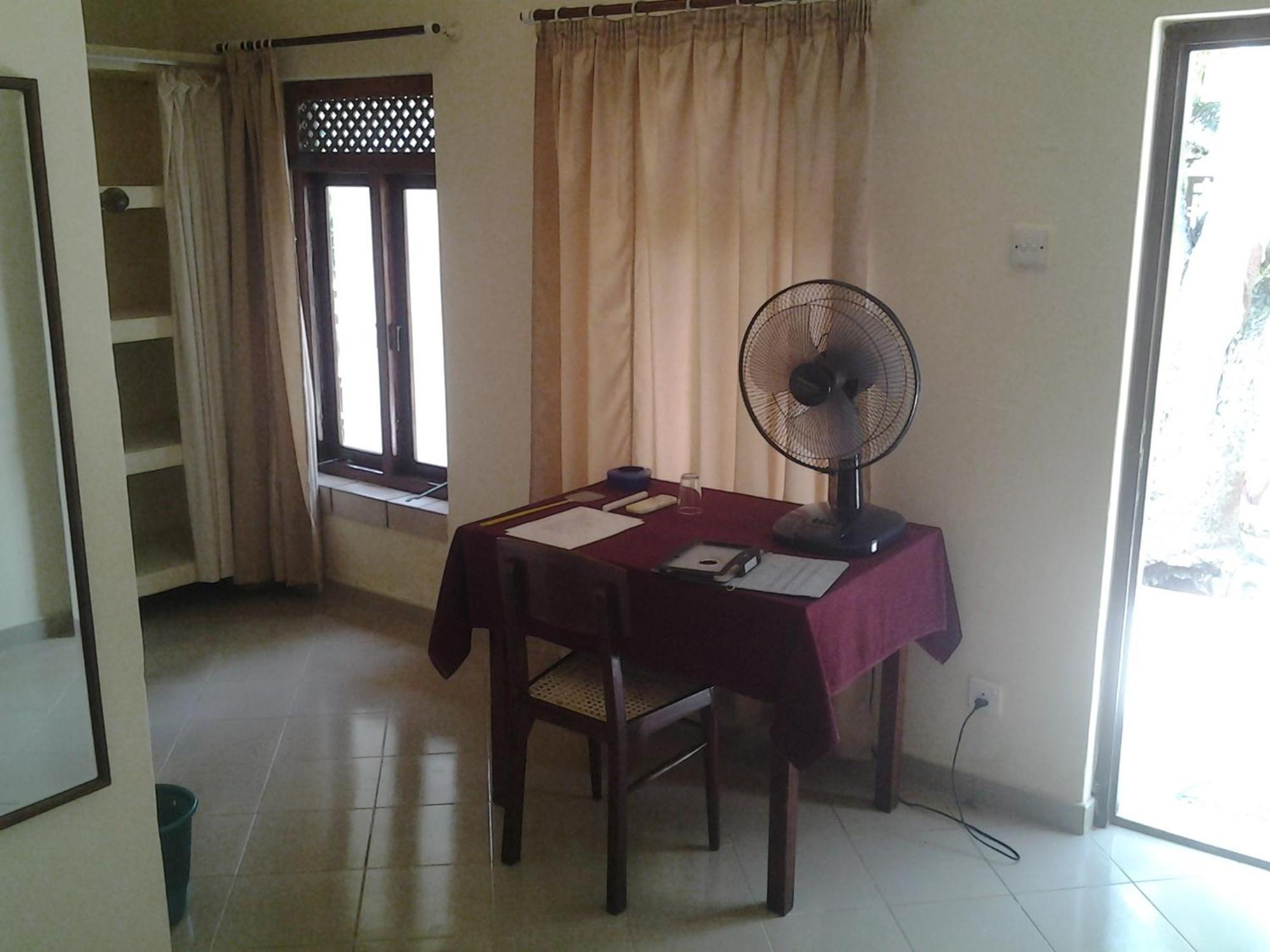 Tandem Guesthouse Hikkaduwa Chambre photo