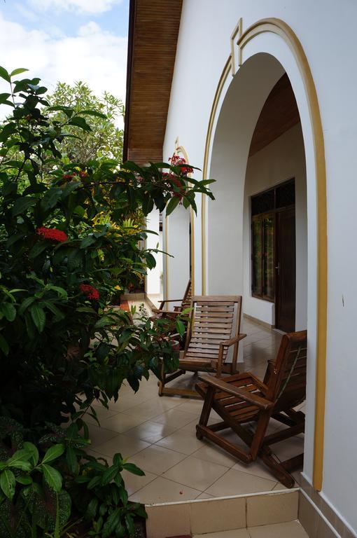 Tandem Guesthouse Hikkaduwa Extérieur photo