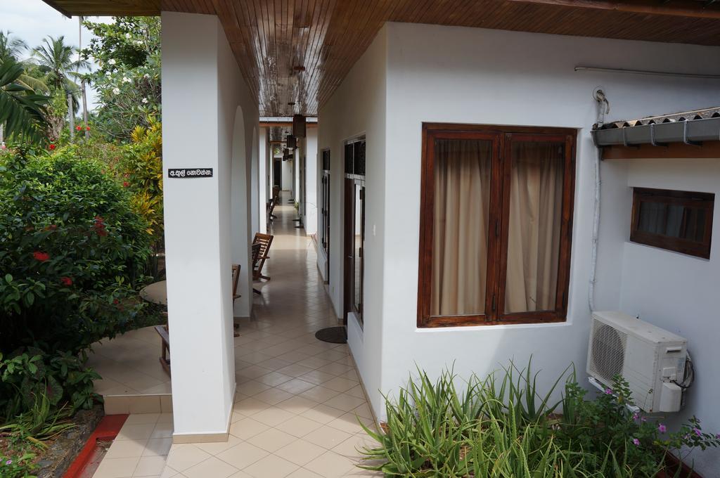 Tandem Guesthouse Hikkaduwa Extérieur photo