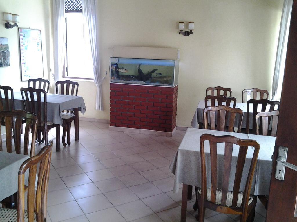 Tandem Guesthouse Hikkaduwa Extérieur photo