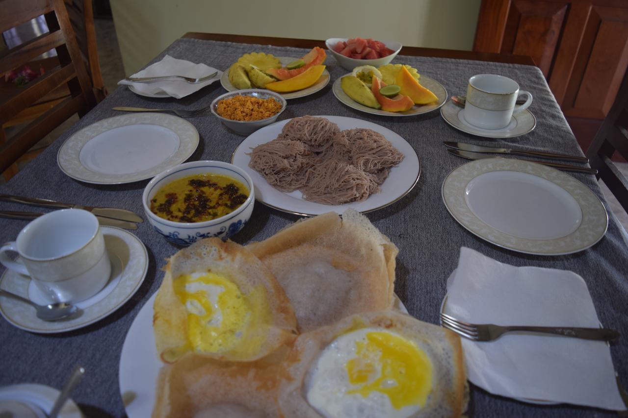 Tandem Guesthouse Hikkaduwa Extérieur photo