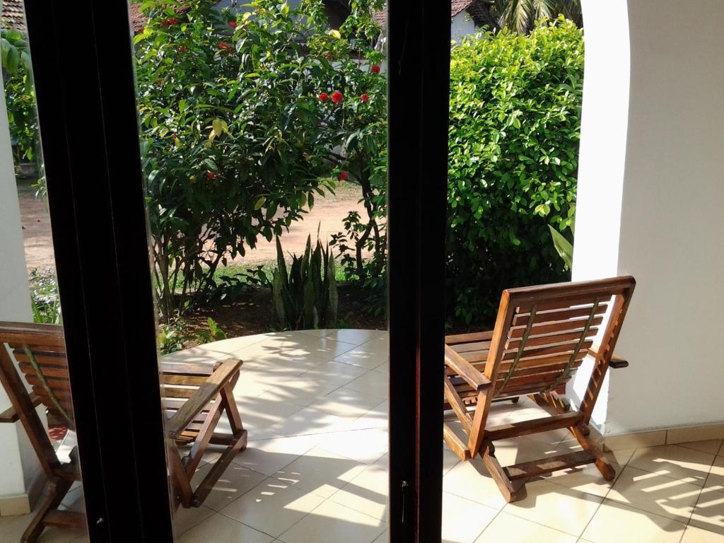 Tandem Guesthouse Hikkaduwa Extérieur photo
